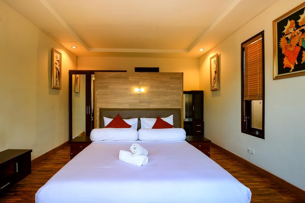 Villa Gayatri 塞米亚克 外观 照片