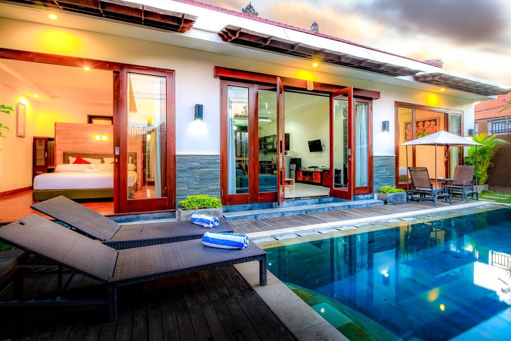 Villa Gayatri 塞米亚克 外观 照片