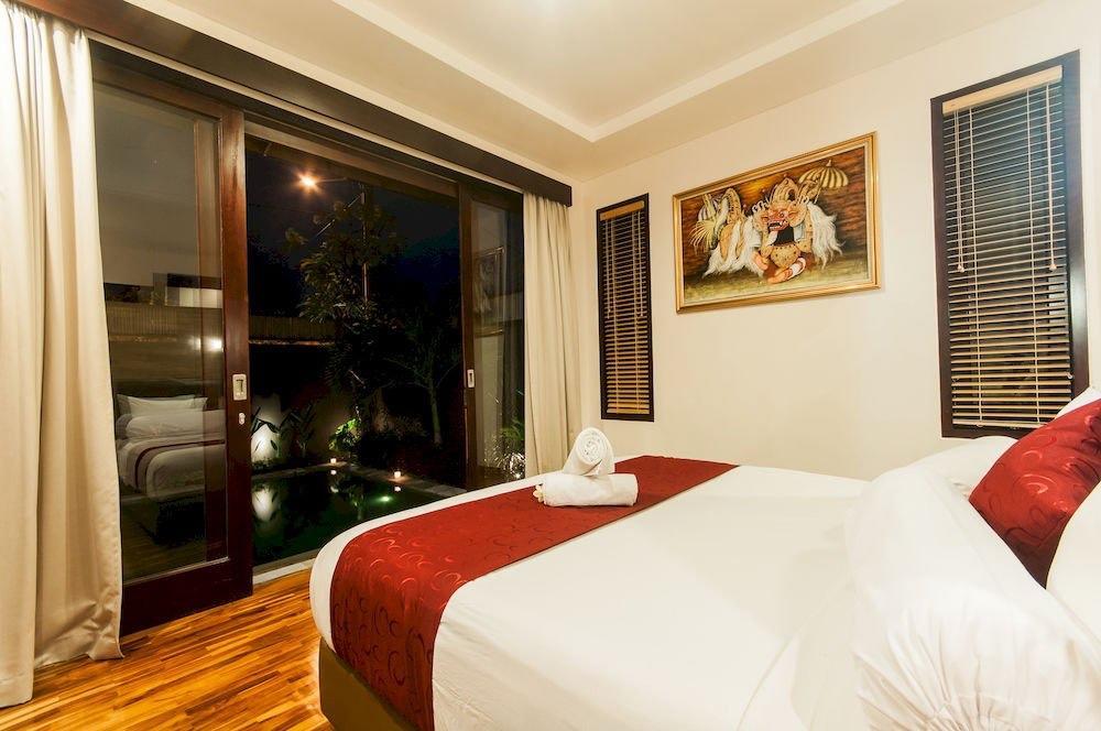 Villa Gayatri 塞米亚克 外观 照片