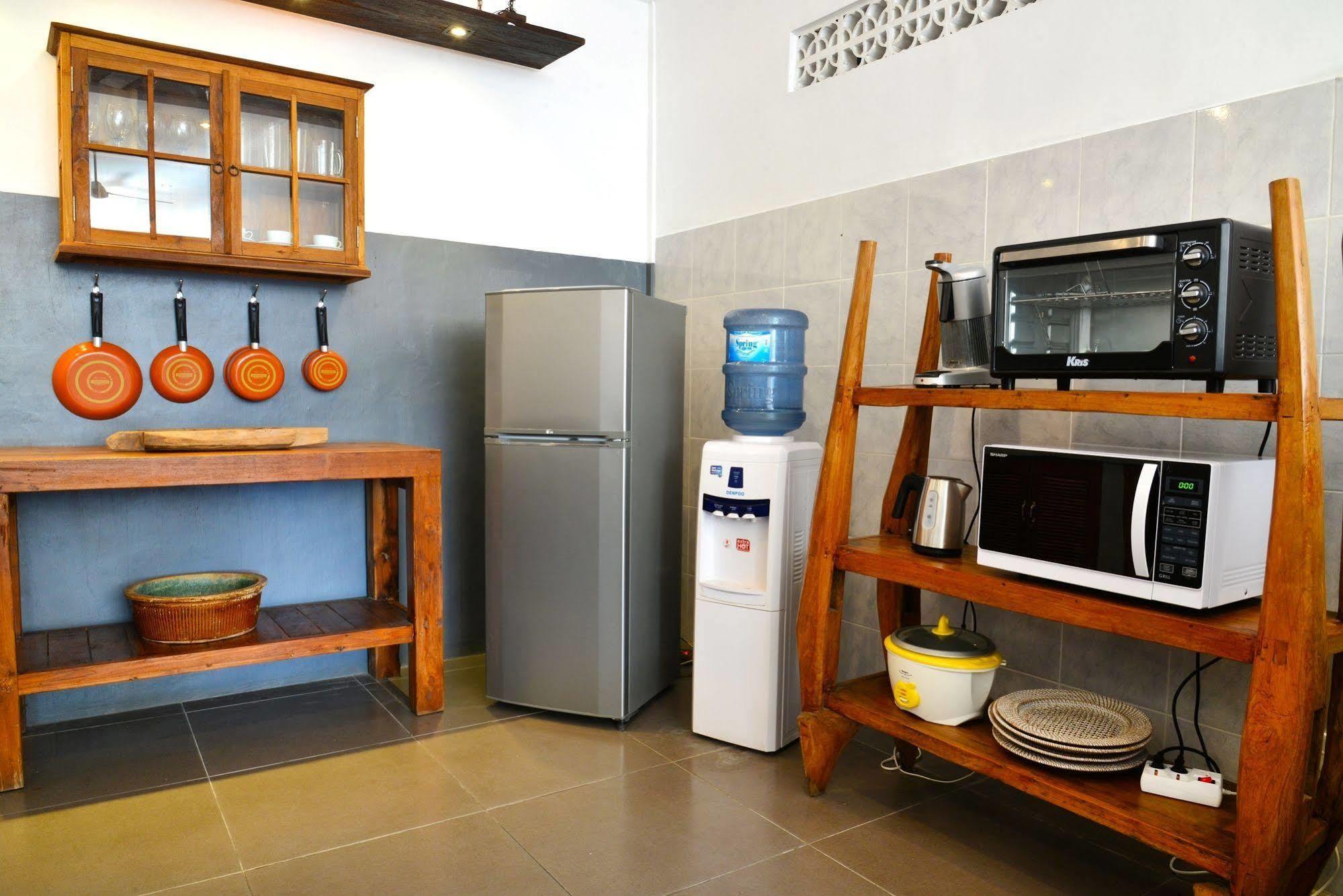 Villa Gayatri 塞米亚克 外观 照片