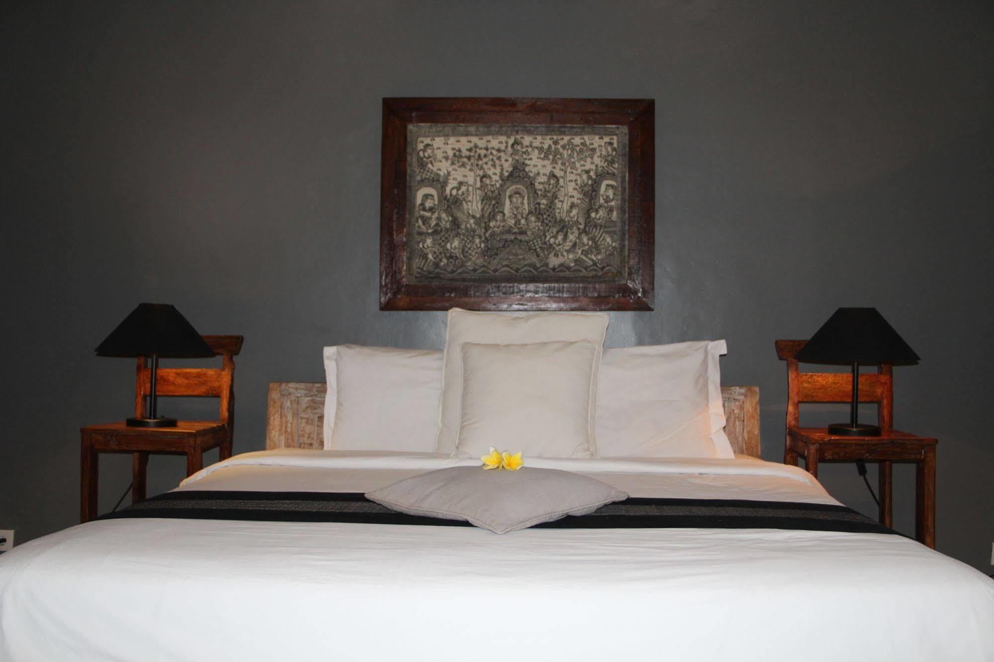 Villa Gayatri 塞米亚克 外观 照片